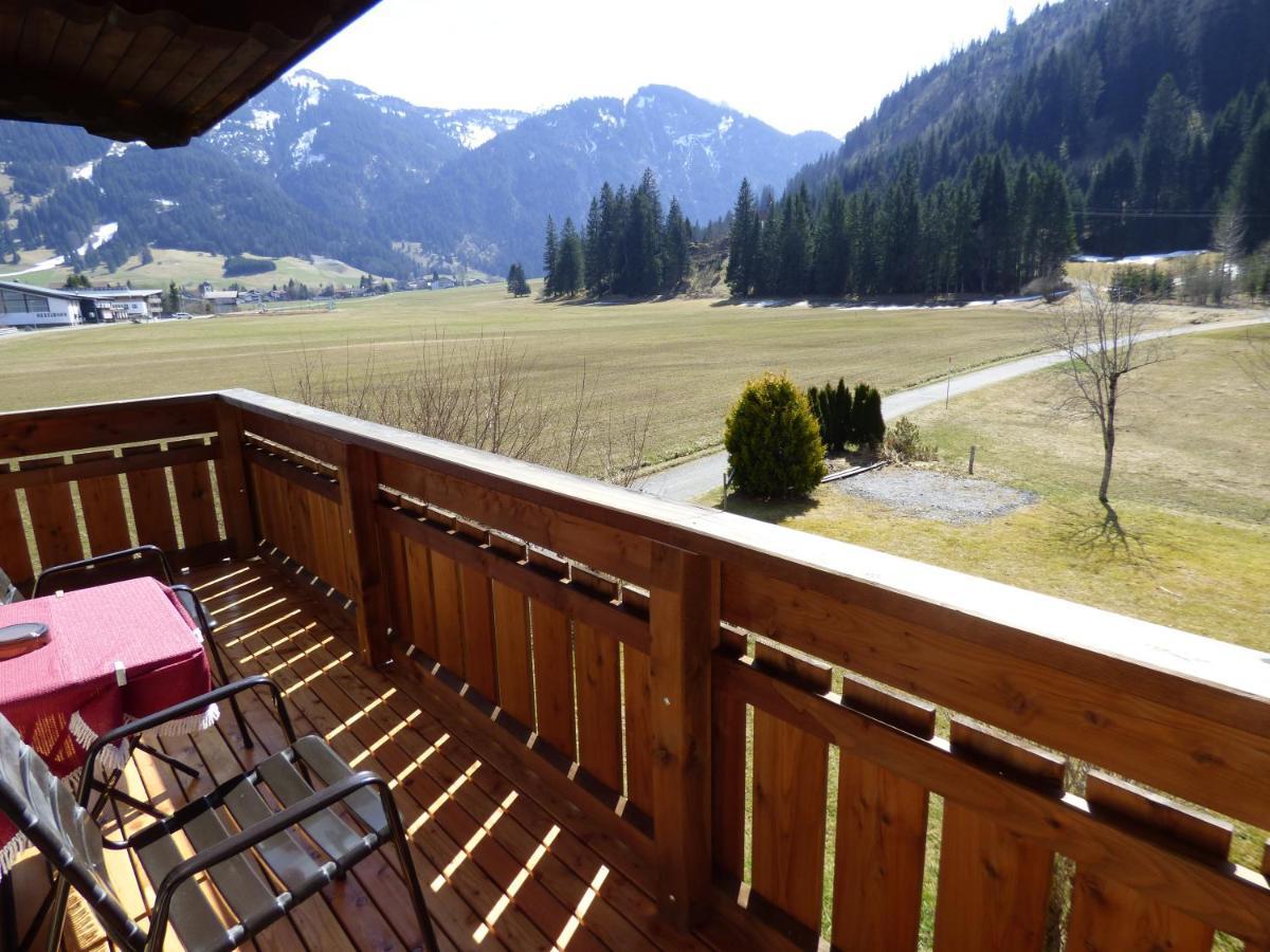 Haus Alpenland Hotel Tannheim Exterior foto