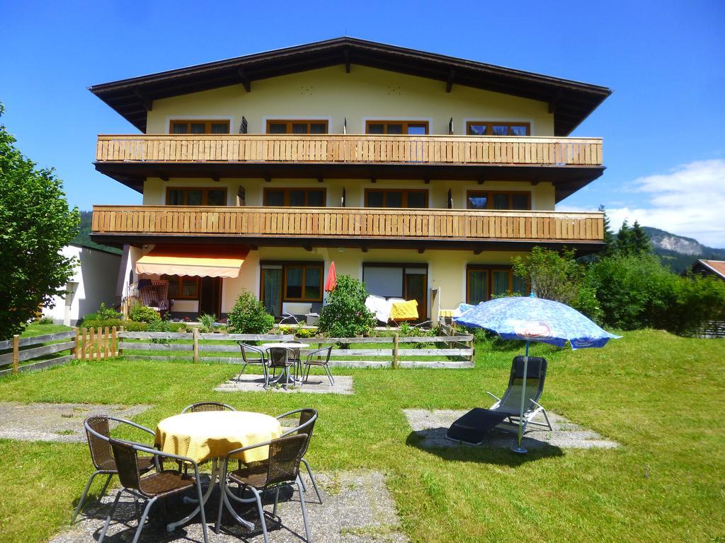 Haus Alpenland Hotel Tannheim Exterior foto